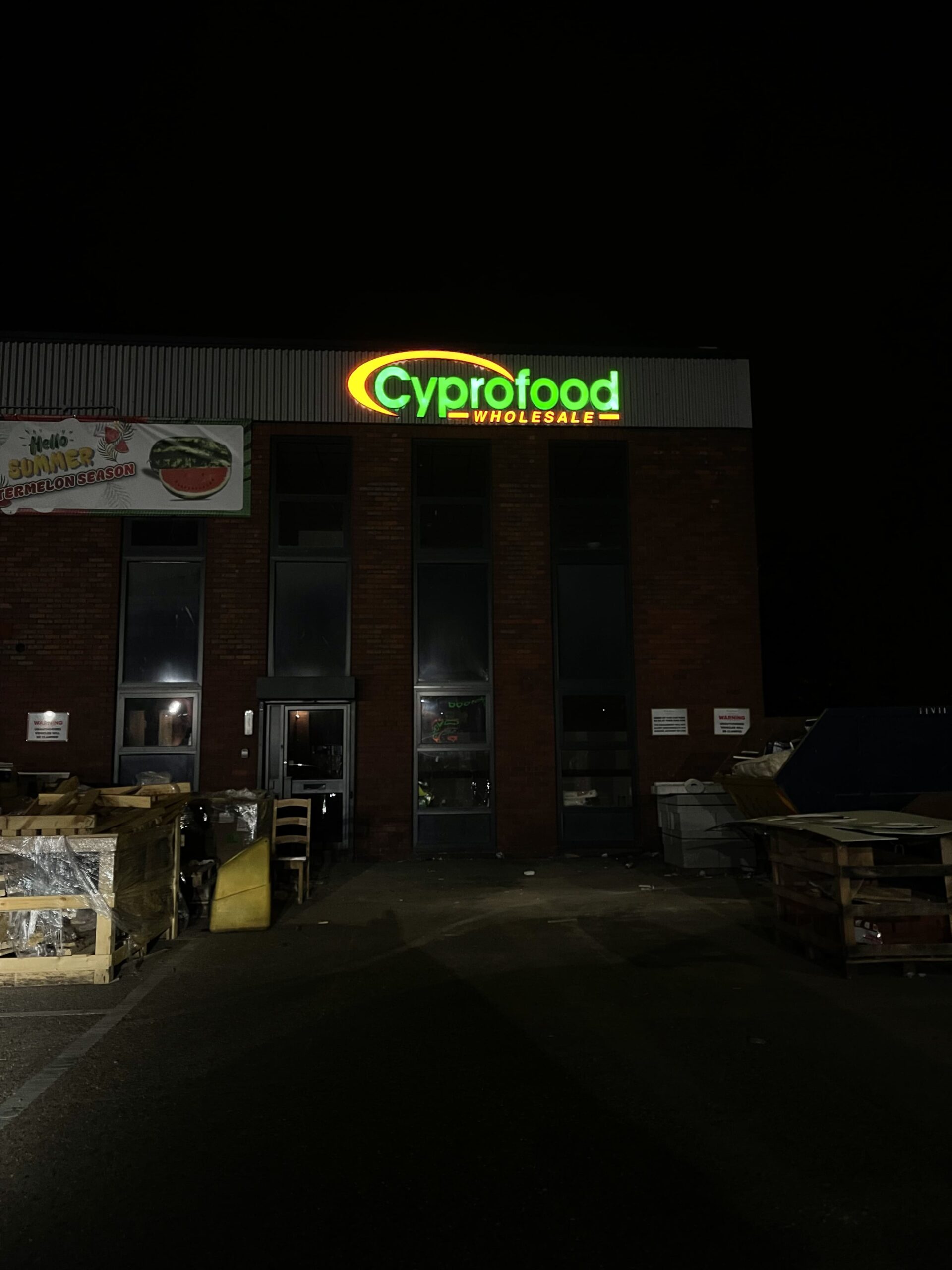 ILLUMINATED SIGN - Image 6